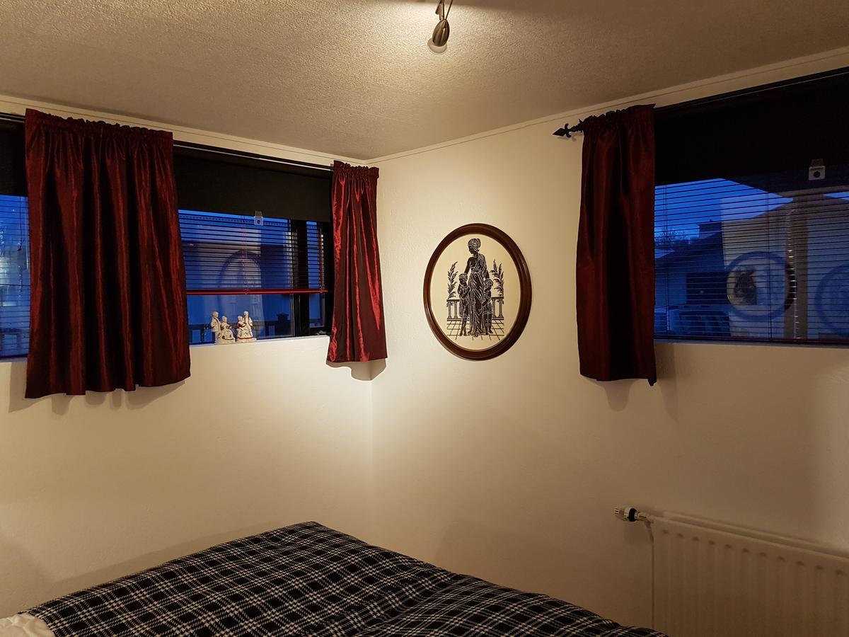 Holiday Guesthouse Стиккисхоульмюр Экстерьер фото