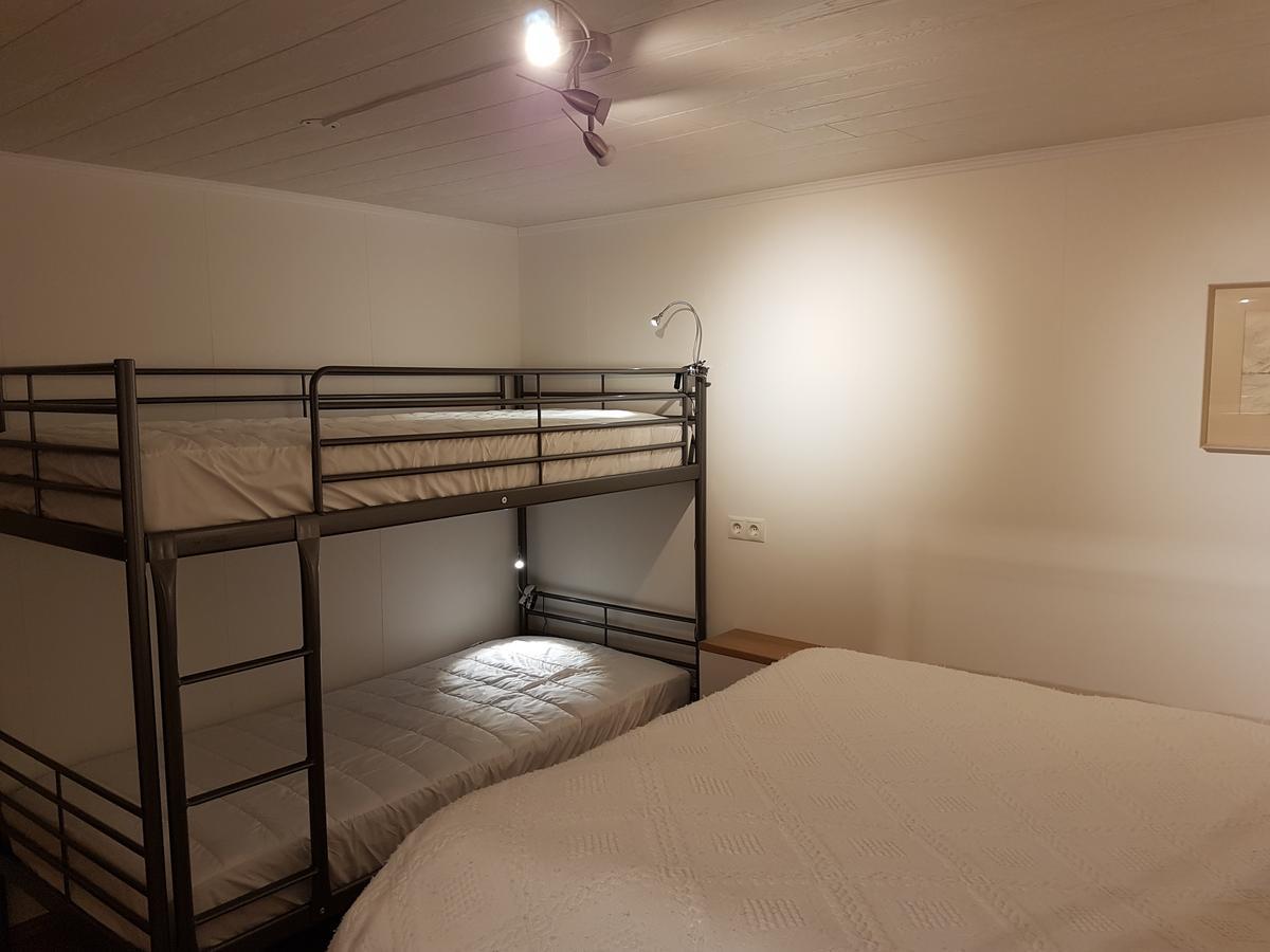 Holiday Guesthouse Стиккисхоульмюр Экстерьер фото